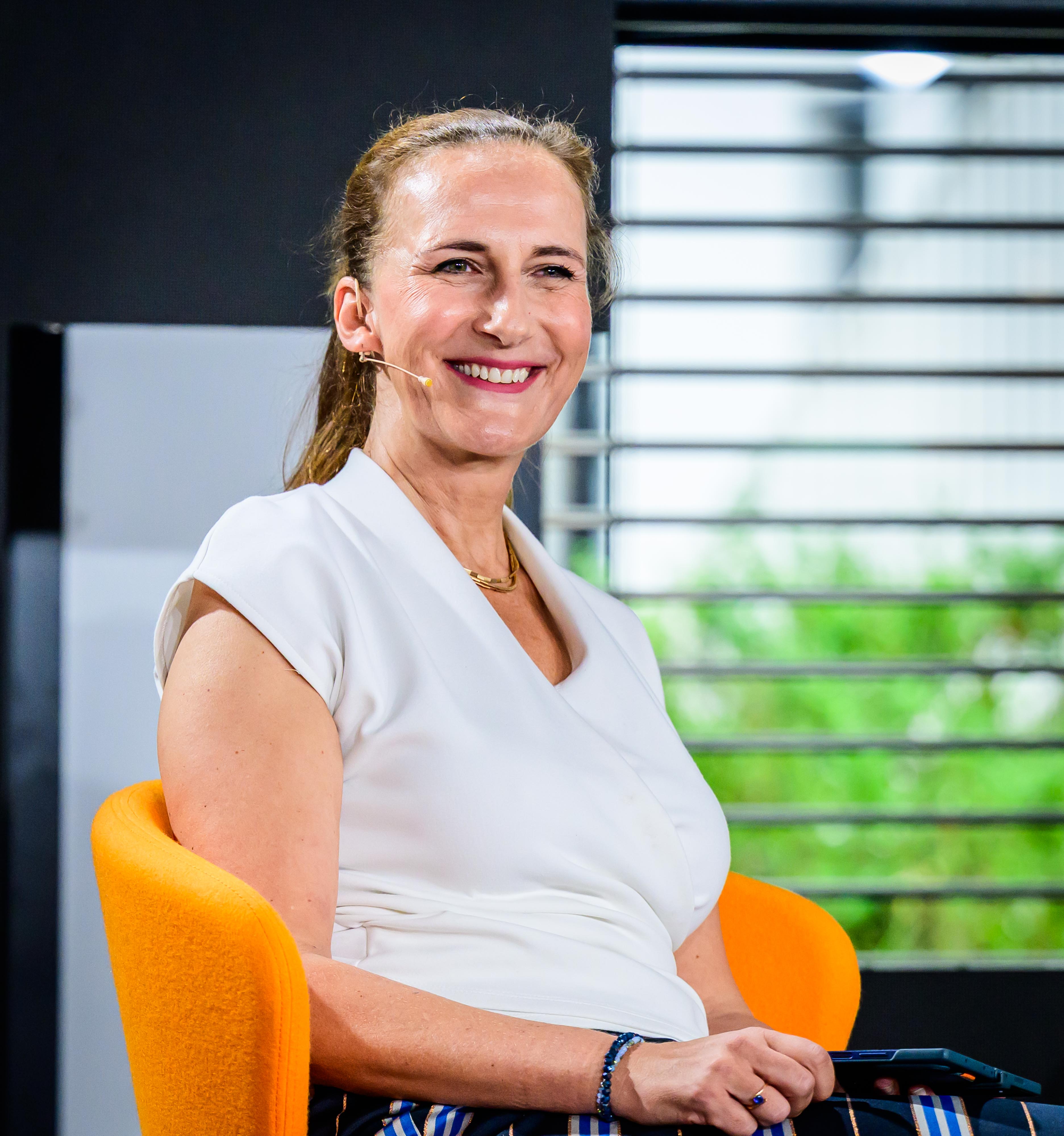 Katja Nettesheim auf der Bühne